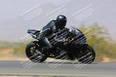 media/Mar-28-2022-Superbike Trackdays (Mon) [[b8603d0f67]]/Open Track Time/Turn 3 Inside/